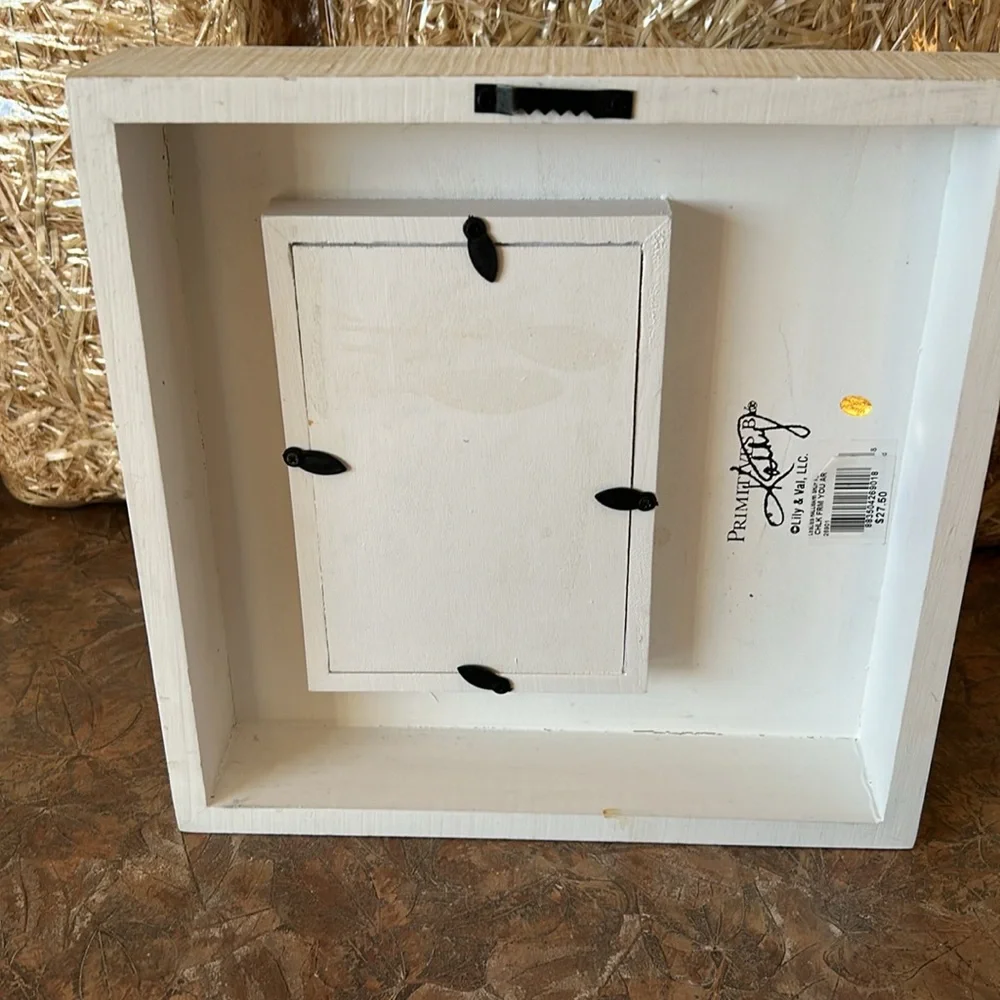 Chalk Form Style Rustic Photo Frame - Picture 3 of 10